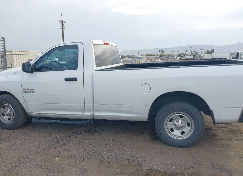 Photo 13 of 2017 Ram 1500 TRADESMAN REGULAR CAB 4X2 8' BOX (VIN 3C6JR6DG1HG745522)
