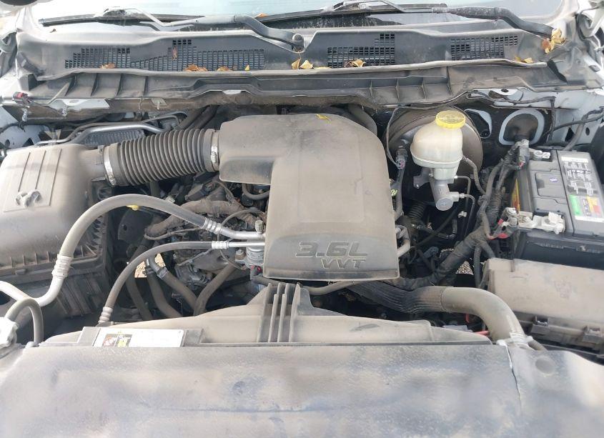 Photo 9 of 2017 Ram 1500 TRADESMAN REGULAR CAB 4X2 8' BOX (VIN 3C6JR6DG1HG745522)