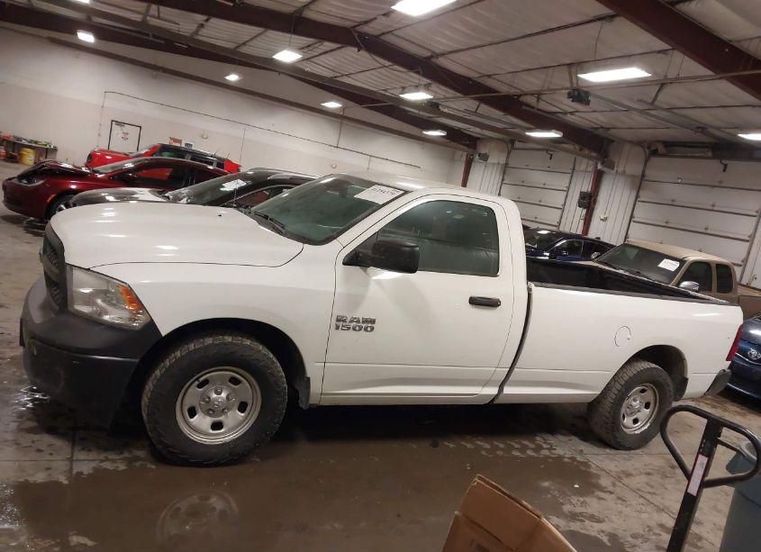 Photo 14 of 2018 Ram 1500 TRADESMAN 4X2 8' BOX (VIN 3C6JR6DG1JG225309)