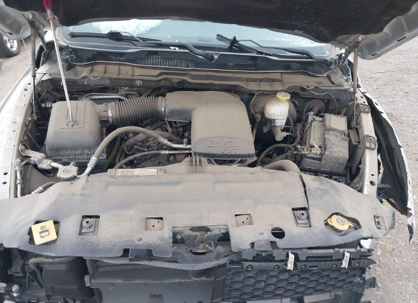 Photo 10 of 2019 Ram 1500 CLASSIC TRADESMAN REGULAR CAB 4X2 8' BOX (VIN 3C6JR6DG1KG502753)