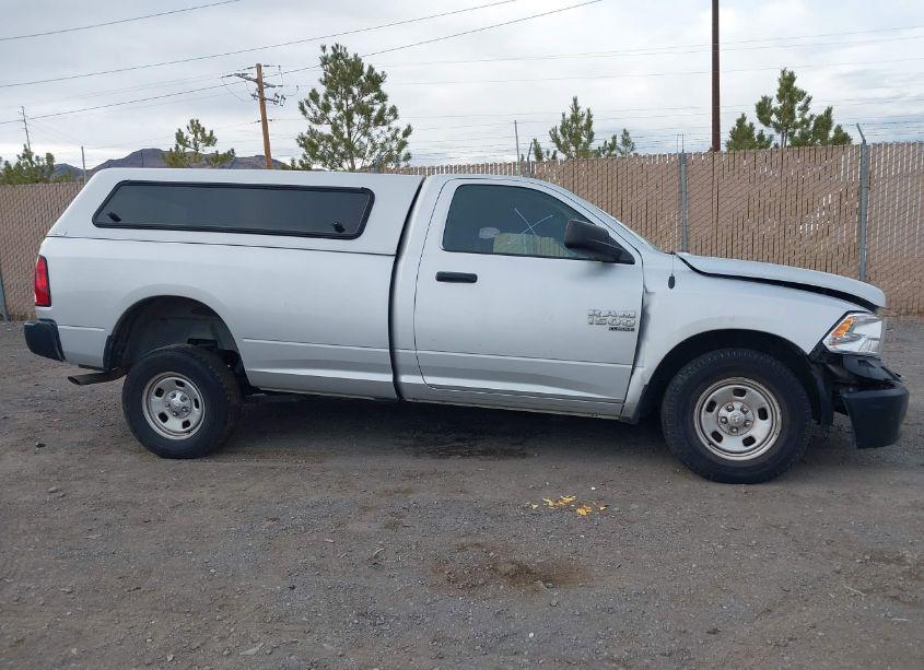Photo 12 of 2019 Ram 1500 CLASSIC TRADESMAN REGULAR CAB 4X2 8' BOX (VIN 3C6JR6DG1KG502753)