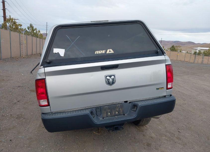 Photo 15 of 2019 Ram 1500 CLASSIC TRADESMAN REGULAR CAB 4X2 8' BOX (VIN 3C6JR6DG1KG502753)