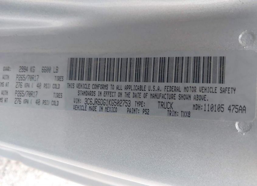 Photo 9 of 2019 Ram 1500 CLASSIC TRADESMAN REGULAR CAB 4X2 8' BOX (VIN 3C6JR6DG1KG502753)