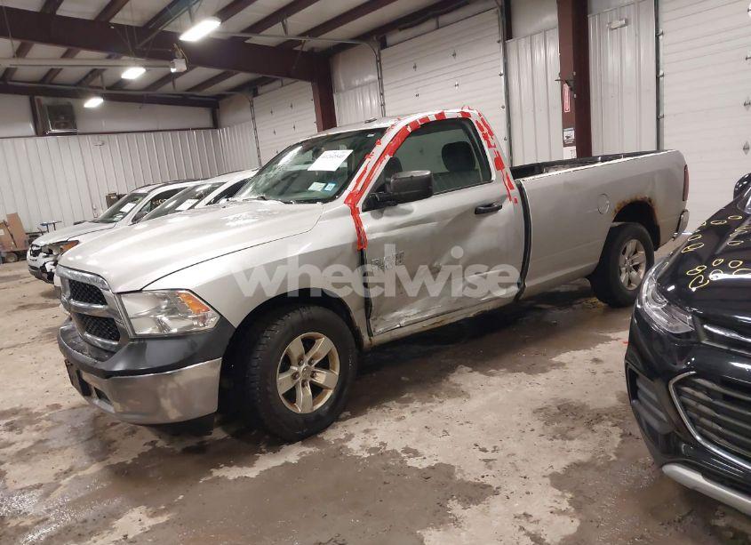 Photo 2 of 2013 Ram 1500 TRADESMAN (VIN 3C6JR6DG2DG578954)