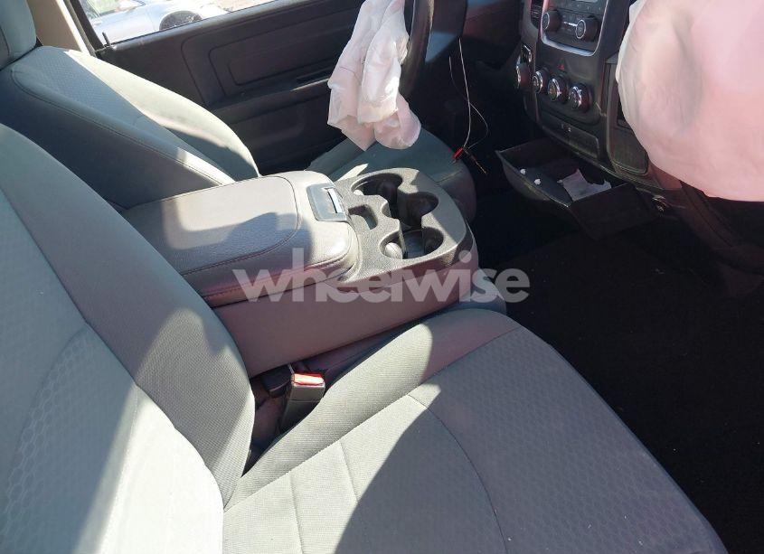 Photo 5 of 2017 Ram 1500 TRADESMAN 4X2 8' BOX (VIN 3C6JR6DG2HG734559)