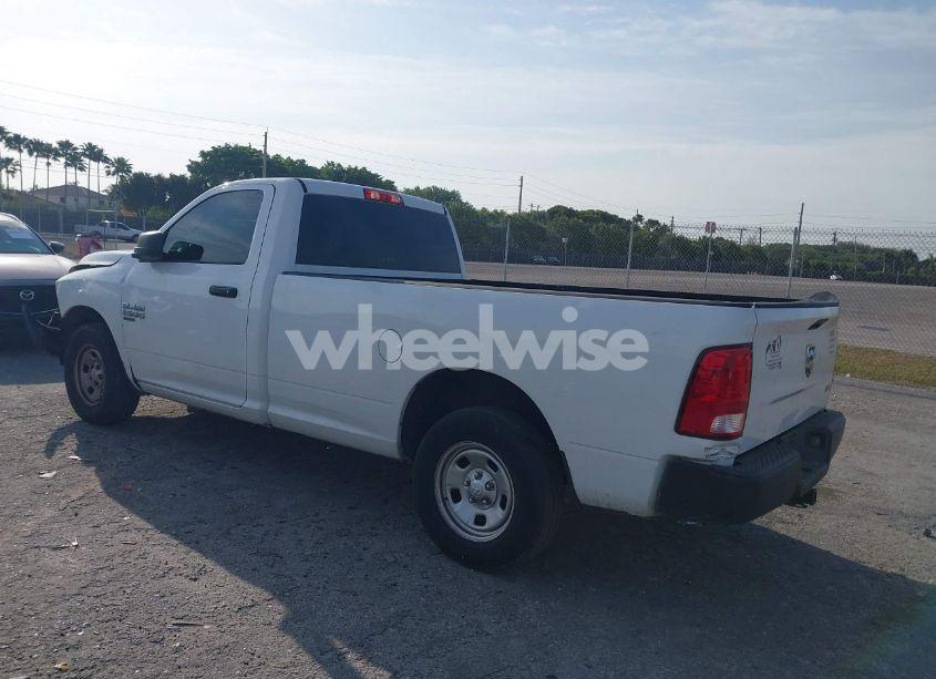Photo 3 of 2019 Ram 1500 CLASSIC TRADESMAN 4X2 8' BOX (VIN 3C6JR6DG2KG502762)