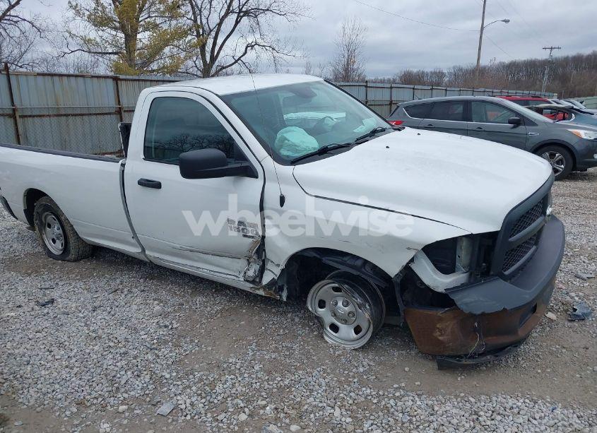 Photo 12 of 2019 Ram 1500 CLASSIC TRADESMAN 4X2 8' BOX (VIN 3C6JR6DG2KG705859)