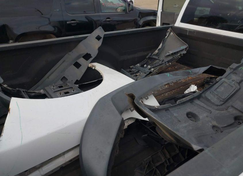 Photo 12 of 2018 Ram 1500 TRADESMAN 4X2 8' BOX (VIN 3C6JR6DG3JG122702)