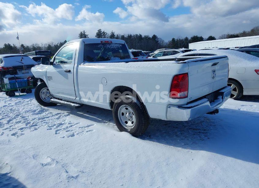 Photo 3 of 2022 Ram 1500 CLASSIC TRADESMAN 4X2 8' BOX (VIN 3C6JR6DG4NG412663)