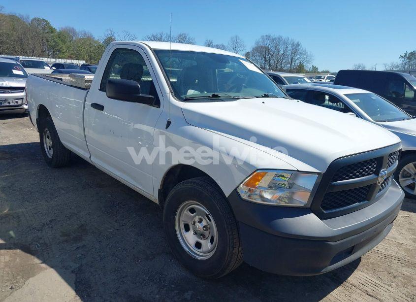2020 Ram 1500 CLASSIC TRADESMAN 4X2 8' BOX (VIN 3C6JR6DG6LG167510) main photo