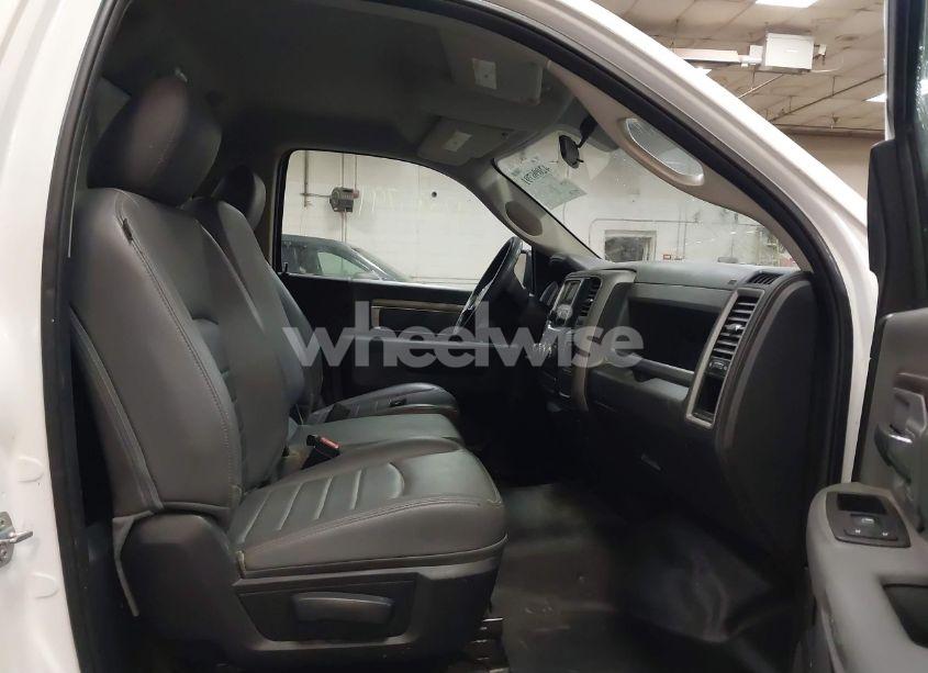 Photo 5 of 2017 Ram 1500 TRADESMAN REGULAR CAB 4X2 8' BOX (VIN 3C6JR6DG7HG622291)