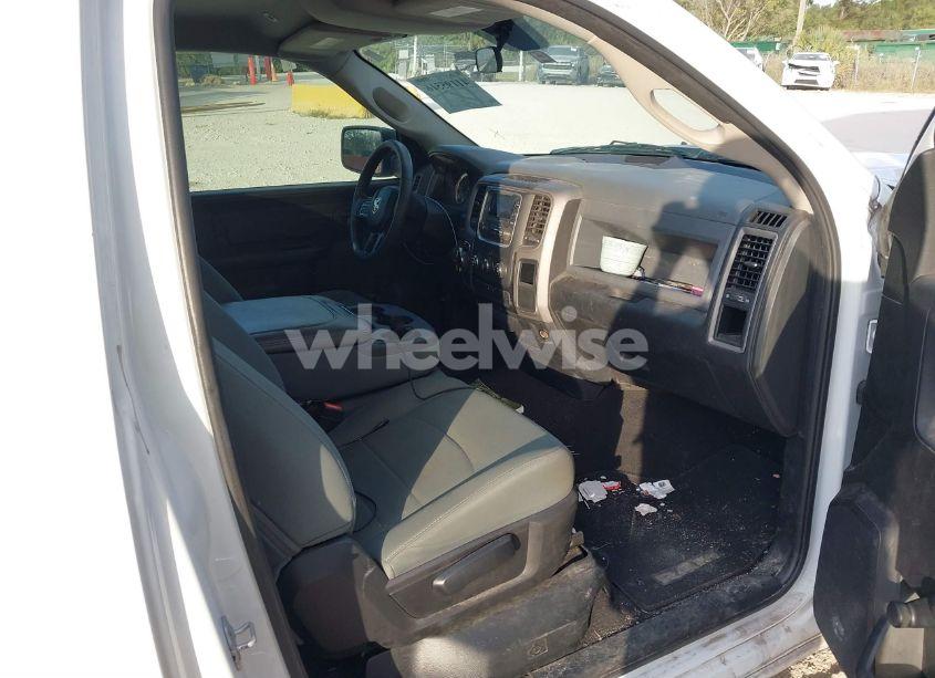 Photo 5 of 2017 Ram 1500 TRADESMAN 4X2 8' BOX (VIN 3C6JR6DG7HG699131)