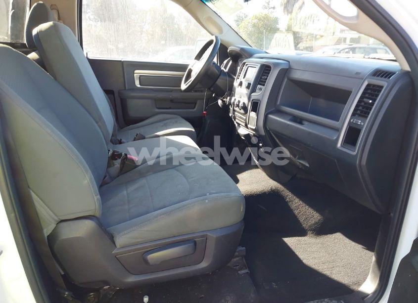 Photo 5 of 2016 Ram 1500 TRADESMAN (VIN 3C6JR6DG8GG239636)