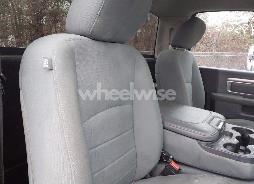 Photo 8 of 2015 Ram 1500 TRADESMAN (VIN 3C6JR6DG9FG612150)