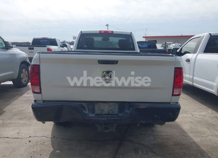 Photo 17 of 2018 Ram 1500 TRADESMAN 4X2 8' BOX (VIN 3C6JR6DGXJG141442)