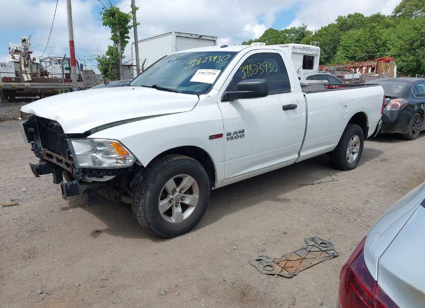 Photo 2 of 2015 Ram 1500 TRADESMAN (VIN 3C6JR6DM2FG671577)