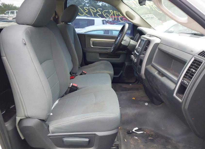 Photo 5 of 2015 Ram 1500 TRADESMAN (VIN 3C6JR6DM2FG671577)