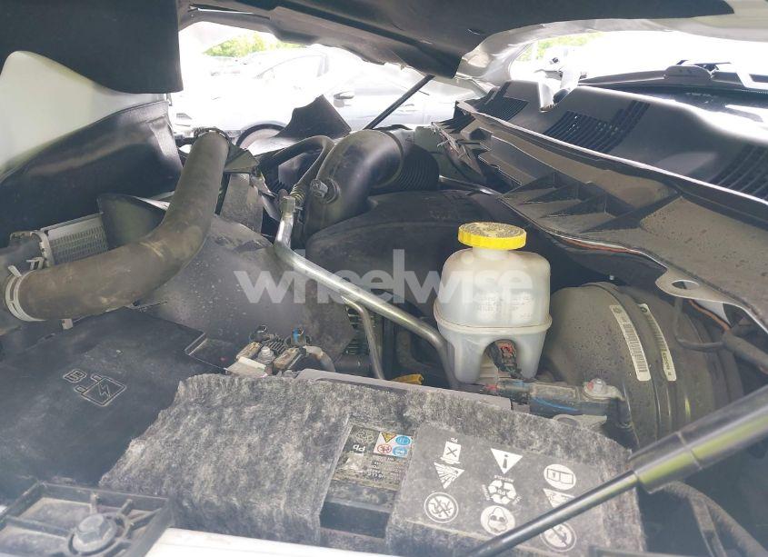 Photo 10 of 2019 Ram 1500 CLASSIC TRADESMAN 4X2 8' BOX (VIN 3C6JR6DT0KG636053)