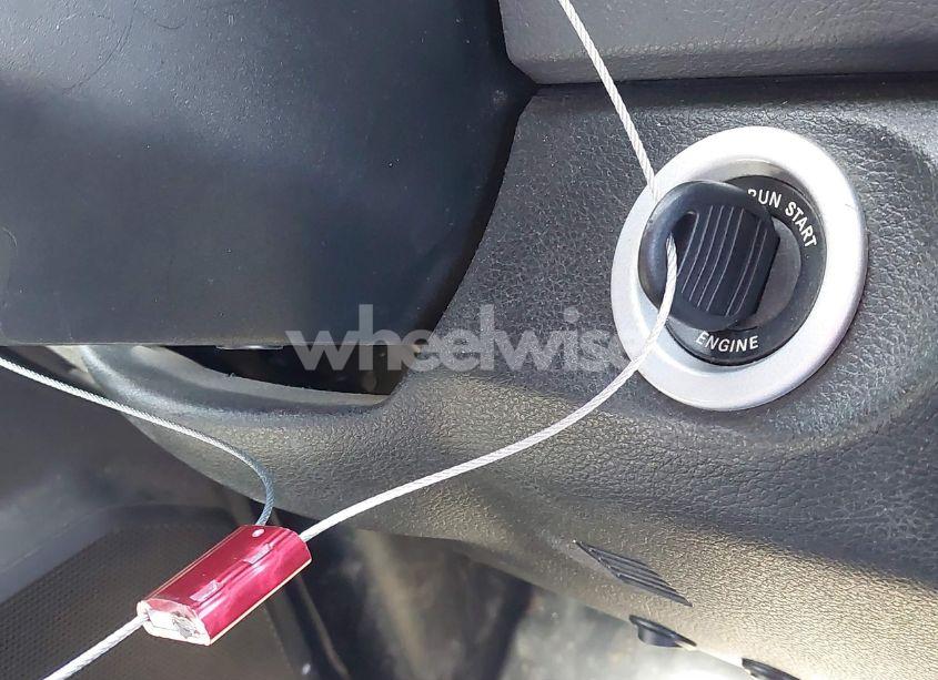 Photo 11 of 2019 Ram 1500 CLASSIC TRADESMAN 4X2 8' BOX (VIN 3C6JR6DT1KG509991)