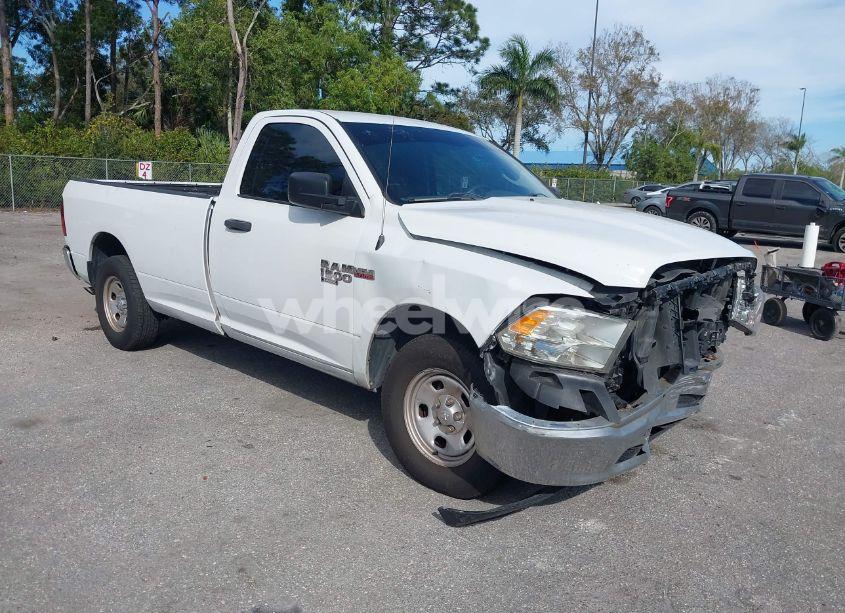 2019 Ram 1500 CLASSIC TRADESMAN 4X2 8' BOX (VIN 3C6JR6DT1KG546748) main photo