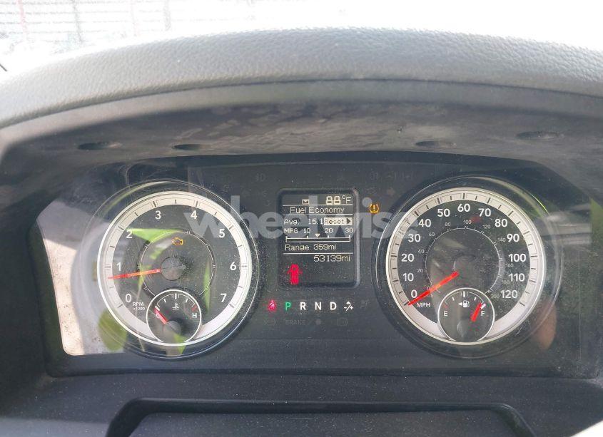 Photo 7 of 2019 Ram 1500 CLASSIC TRADESMAN 4X2 8' BOX (VIN 3C6JR6DT1KG546748)