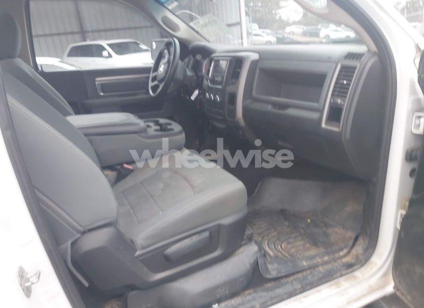 Photo 5 of 2015 Ram 1500 TRADESMAN (VIN 3C6JR6DT2FG596077)