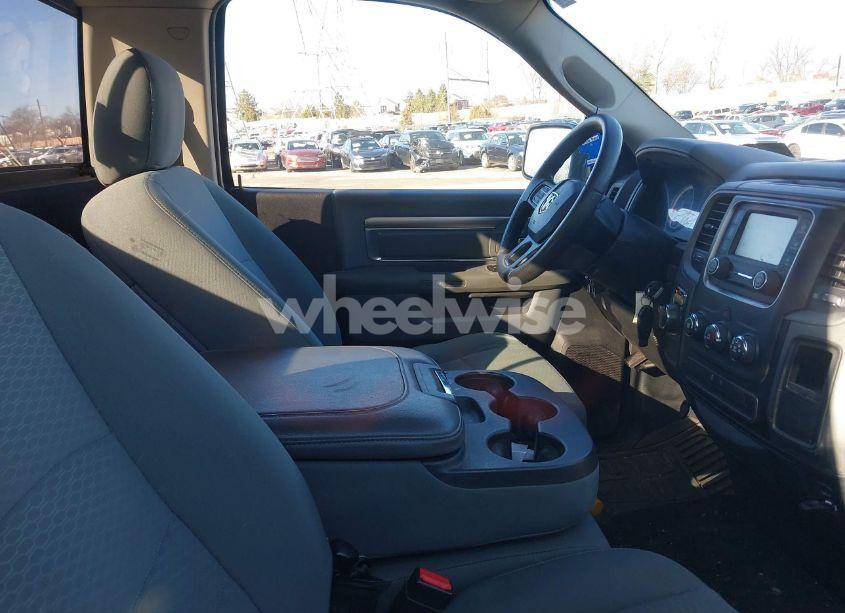 Photo 5 of 2018 Ram 1500 TRADESMAN 4X2 8' BOX (VIN 3C6JR6DT3JG129517)