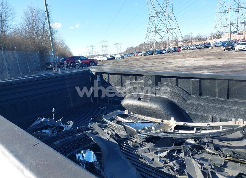 Photo 8 of 2018 Ram 1500 TRADESMAN 4X2 8' BOX (VIN 3C6JR6DT3JG129517)