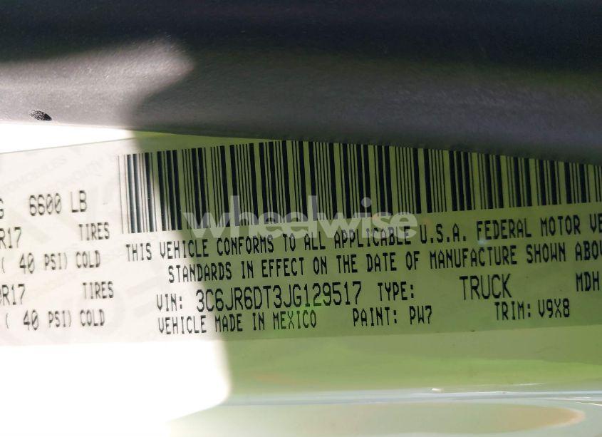 Photo 9 of 2018 Ram 1500 TRADESMAN 4X2 8' BOX (VIN 3C6JR6DT3JG129517)