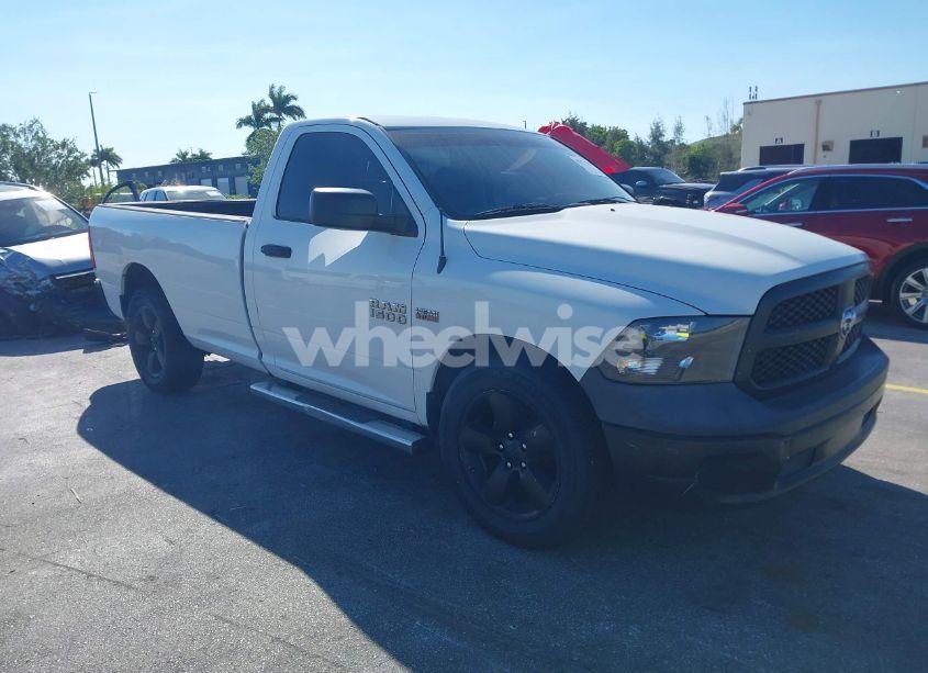 2015 Ram 1500 TRADESMAN (VIN 3C6JR6DT4FG531781) main photo