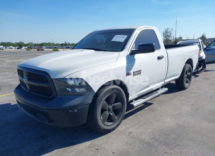 Photo 2 of 2015 Ram 1500 TRADESMAN (VIN 3C6JR6DT4FG531781)