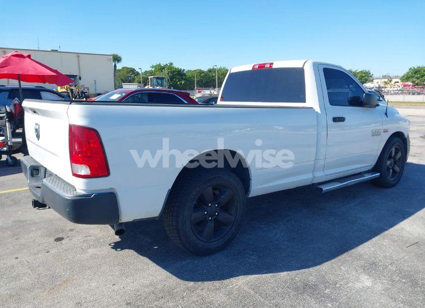 Photo 4 of 2015 Ram 1500 TRADESMAN (VIN 3C6JR6DT4FG531781)