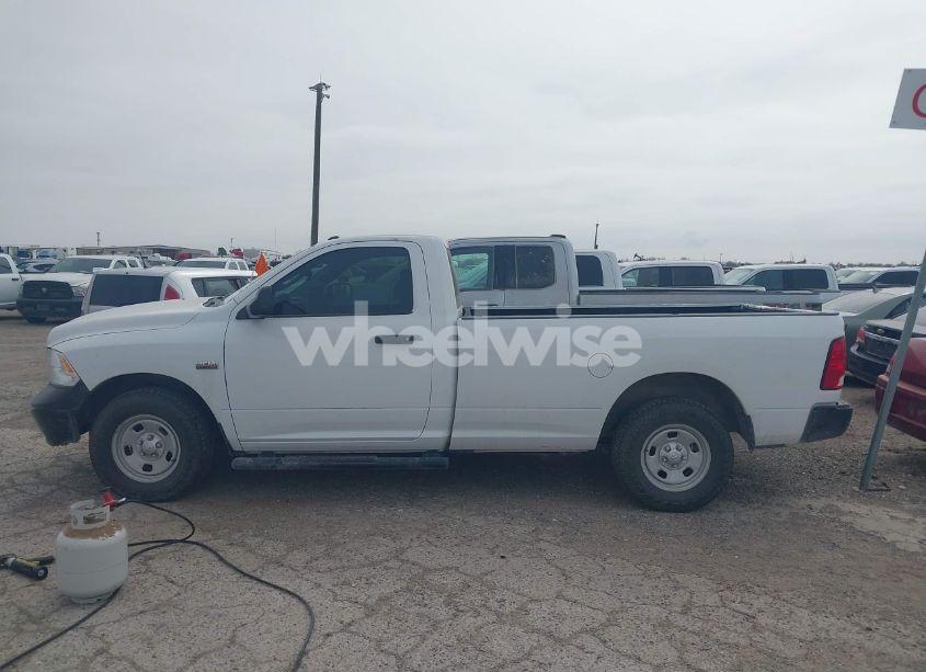 Photo 13 of 2019 Ram 1500 CLASSIC TRADESMAN 4X2 8' BOX (VIN 3C6JR6DT4KG564161)