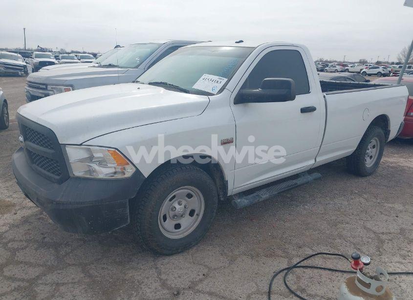 Photo 2 of 2019 Ram 1500 CLASSIC TRADESMAN 4X2 8' BOX (VIN 3C6JR6DT4KG564161)