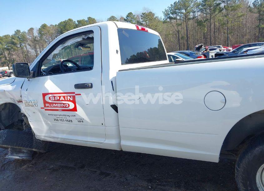 Photo 14 of 2017 Ram 1500 TRADESMAN 4X2 8' BOX (VIN 3C6JR6DT5HG548561)