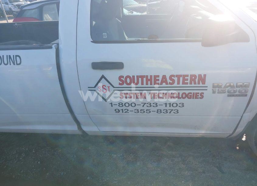 Photo 13 of 2019 Ram 1500 CLASSIC TRADESMAN 4X2 8' BOX (VIN 3C6JR6DT7KG561514)