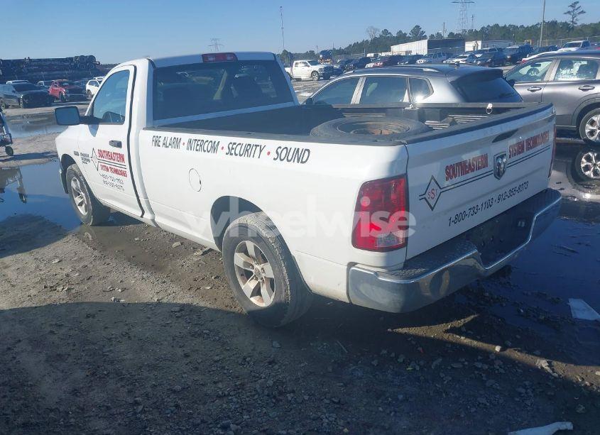 Photo 3 of 2019 Ram 1500 CLASSIC TRADESMAN 4X2 8' BOX (VIN 3C6JR6DT7KG561514)