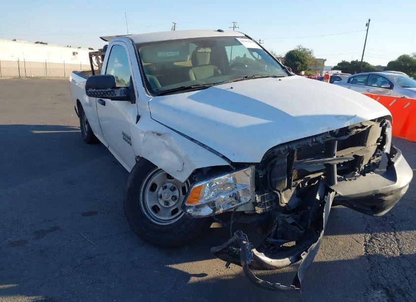 2017 Ram 1500 TRADESMAN 4X2 8' BOX (VIN 3C6JR6DT8HG734305) main photo