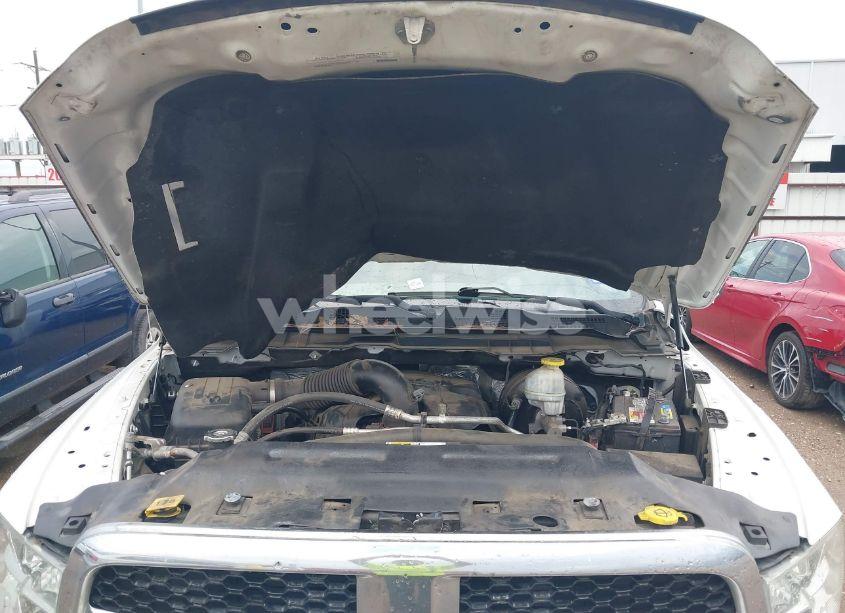 Photo 10 of 2019 Ram 1500 CLASSIC TRADESMAN 4X2 8' BOX (VIN 3C6JR6DT8KG506165)