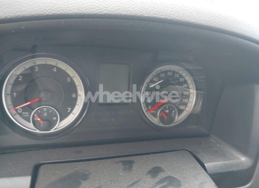 Photo 15 of 2019 Ram 1500 CLASSIC TRADESMAN 4X2 8' BOX (VIN 3C6JR6DT8KG506165)