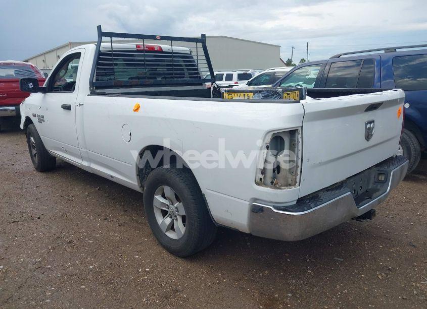 Photo 3 of 2019 Ram 1500 CLASSIC TRADESMAN 4X2 8' BOX (VIN 3C6JR6DT8KG506165)