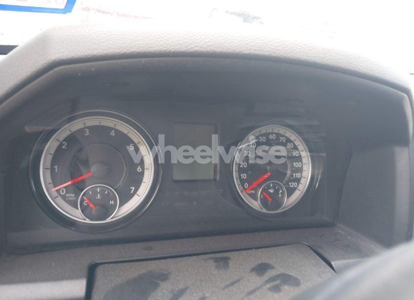 Photo 7 of 2019 Ram 1500 CLASSIC TRADESMAN 4X2 8' BOX (VIN 3C6JR6DT8KG506165)