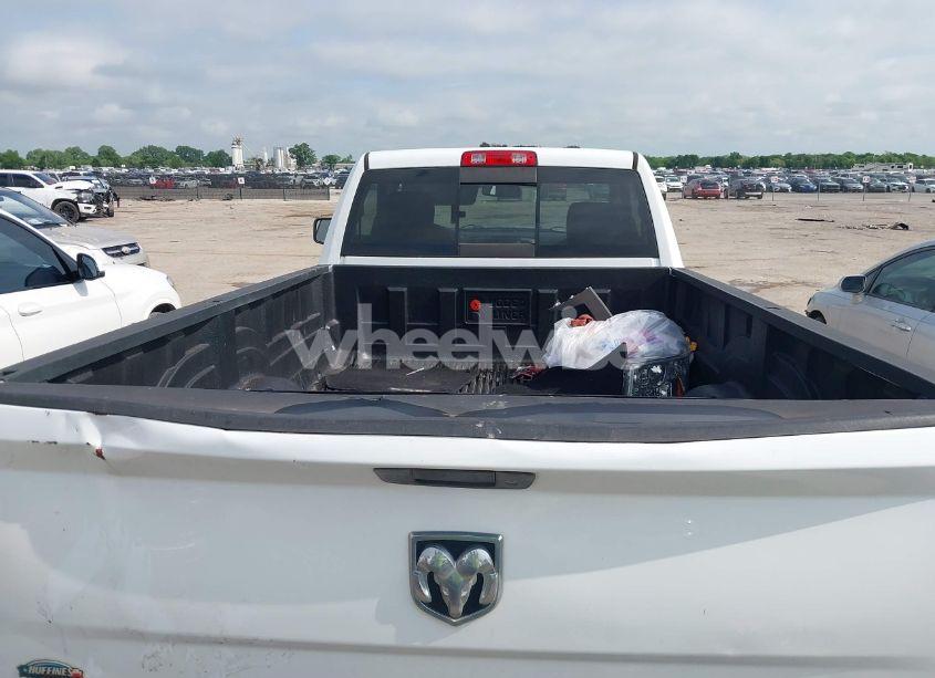 Photo 8 of 2015 Ram 1500 TRADESMAN (VIN 3C6JR6DT9FG606216)