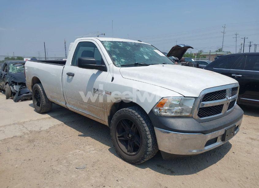 2018 Ram 1500 TRADESMAN 4X2 8' BOX (VIN 3C6JR6DT9JG234210) main photo