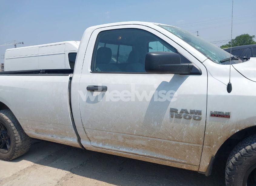 Photo 13 of 2018 Ram 1500 TRADESMAN 4X2 8' BOX (VIN 3C6JR6DT9JG234210)