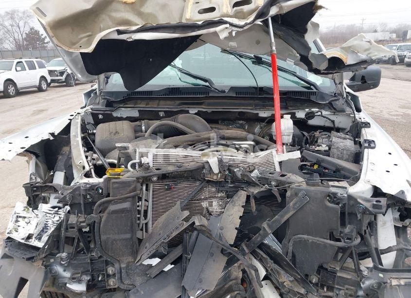 Photo 10 of 2019 Ram 1500 CLASSIC TRADESMAN 4X2 8' BOX (VIN 3C6JR6DT9KG541068)