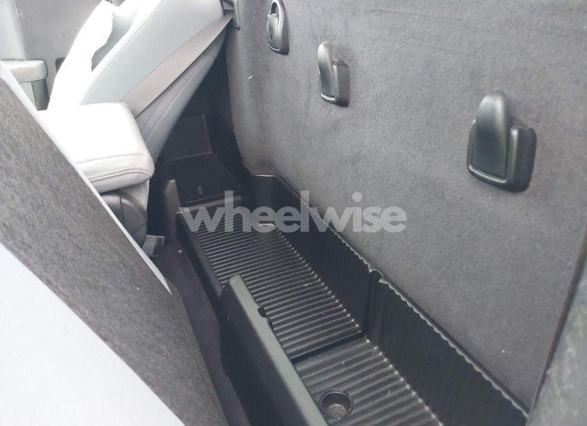 Photo 8 of 2019 Ram 1500 CLASSIC TRADESMAN 4X2 8' BOX (VIN 3C6JR6DT9KG541068)