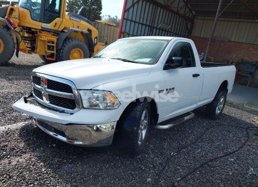 Photo 2 of 2016 Ram 1500 TRADESMAN (VIN 3C6JR6DTXGG257486)