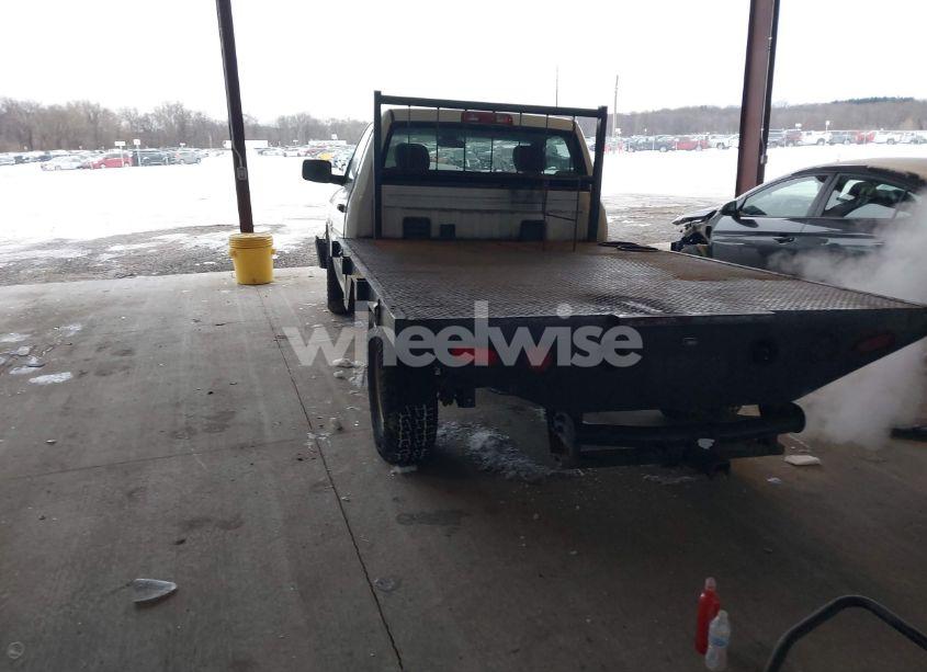 Photo 3 of 2016 Ram 1500 TRADESMAN (VIN 3C6JR6DTXGG285398)