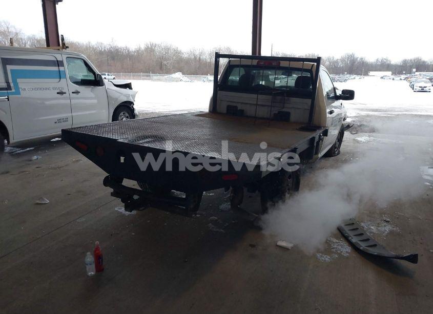 Photo 4 of 2016 Ram 1500 TRADESMAN (VIN 3C6JR6DTXGG285398)